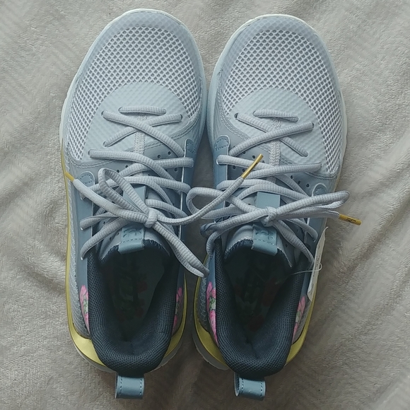 Under Armour Seth Curry 7 Chinese New Year basketball sneakers size 4.5 Youth - Picture 8 of 11